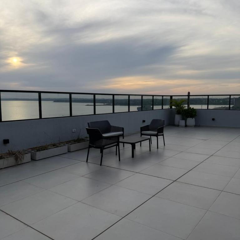 Vivo Costanera frente a la playa San José de Encarnación! Apartamento de 2 Habitaciones con amenities y cochera! - Two-Bedroom Apartment - 34