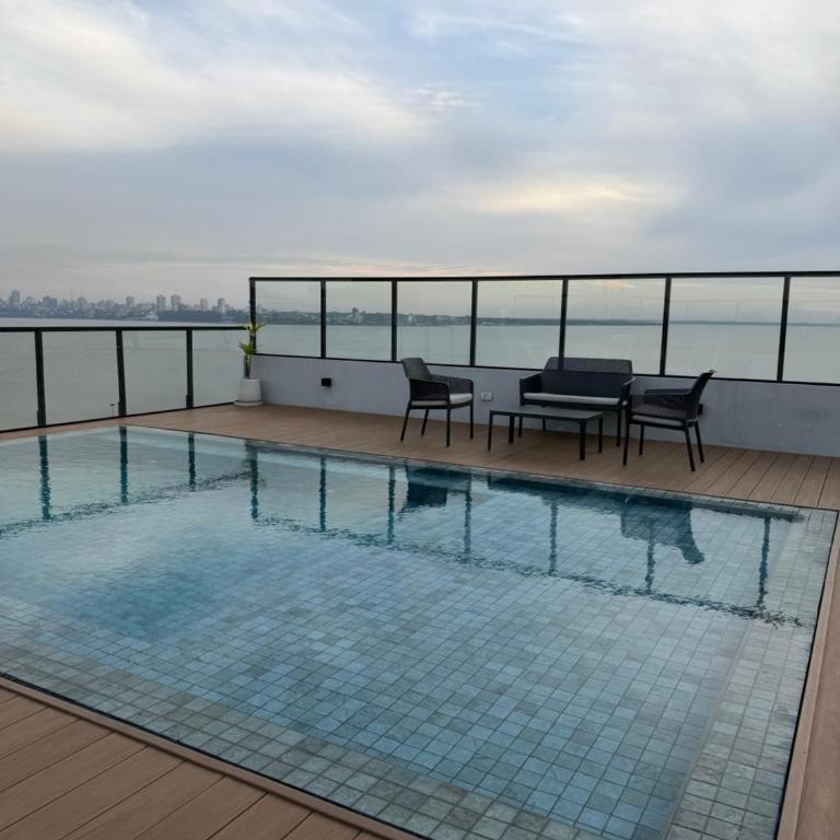 Vivo Costanera frente a la playa San José de Encarnación! Apartamento de 2 Habitaciones con amenities y cochera! - Two-Bedroom Apartment - 35