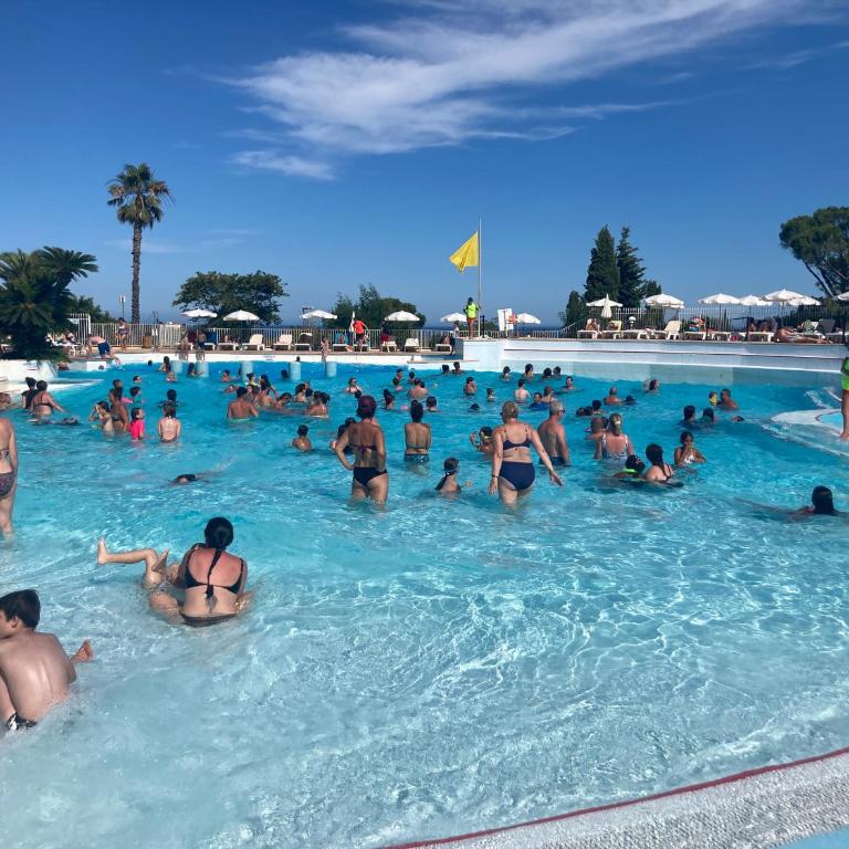Le Cocon du Hameau rdj cloturé Cap Esterel - Apartamento de 1 dormitorio - 69