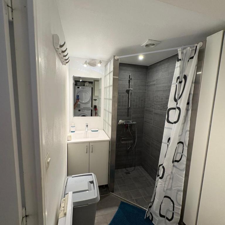 Le Cocon du Hameau rdj cloturé Cap Esterel - Apartamento de 1 dormitorio - 68