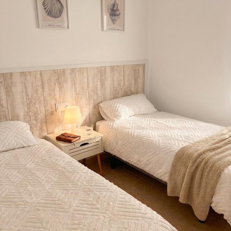 Carabelas 2 Benidorm - Apartamento de 2 dormitorios con vistas a la bahía - 7