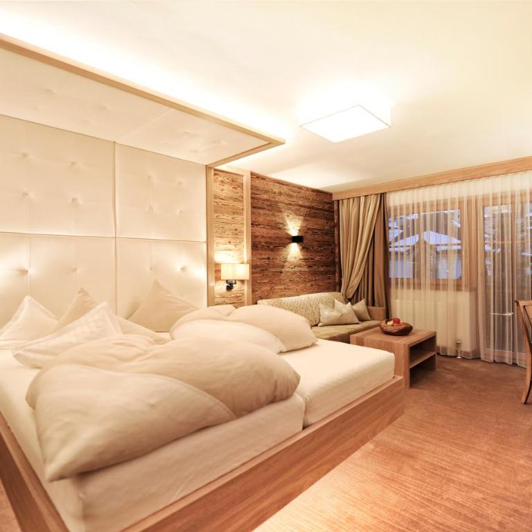 Hotel Salnerhof - Doppelzimmer A im alpinen Stil - 4