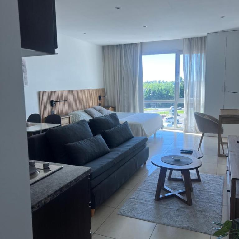 DEPARTAMENTO EN BAHIA GRANDE NORDELTA Tigre - Estudio con vistas al jardín - 17