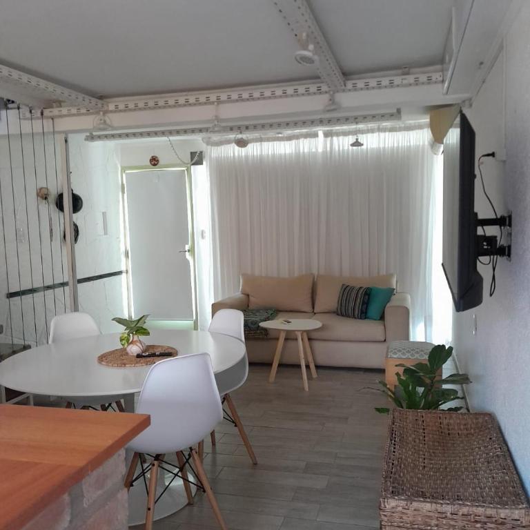 Almalibre House - Two-Bedroom Apartment - 3