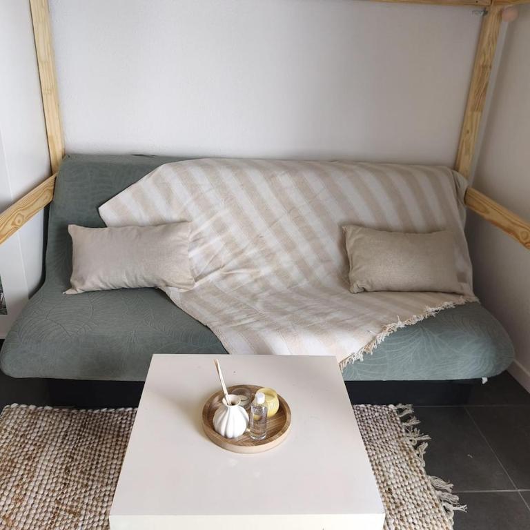 Centre Avignon - studio cosy avec clim - tout à pied - Apartment mit 2 Schlafzimmern - 4