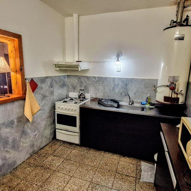 Casa a 12 cuadras del centro - Casa de 2 dormitorios - 9