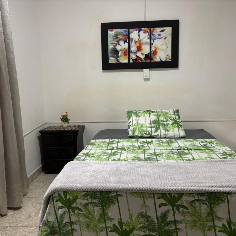 Olivas House Hostal - Standard Double Room with Shared Bathroom - 3