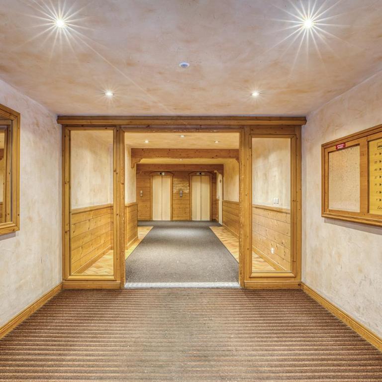 Charming 6-Person Flat - Heart of Val Thorens, 3 Vallées Ski Area - Appartement avec Balcon - 10