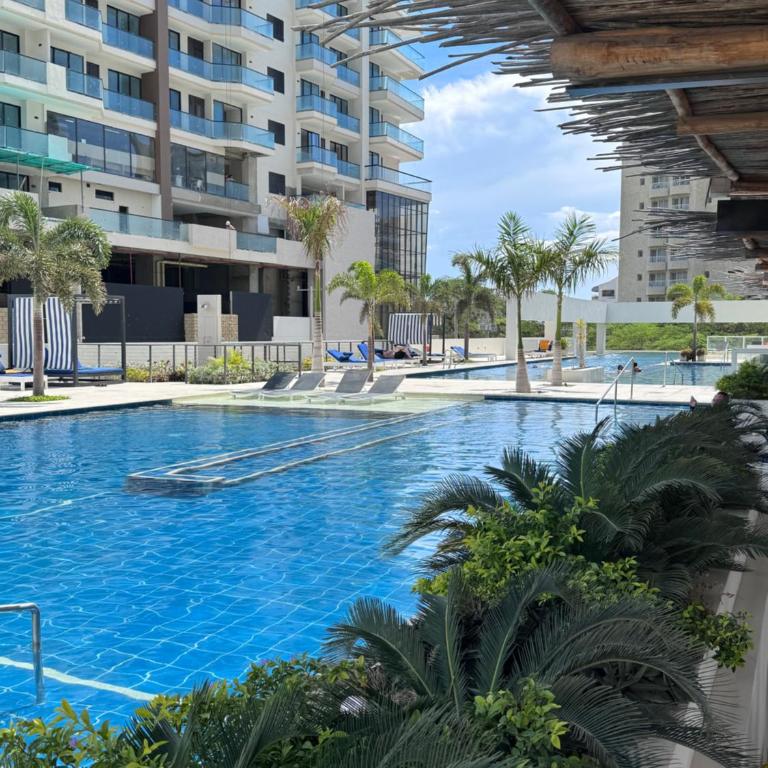 Suite con Jacuzzi y vista al mar piso 13 - Apartamento de 1 dormitorio - 10