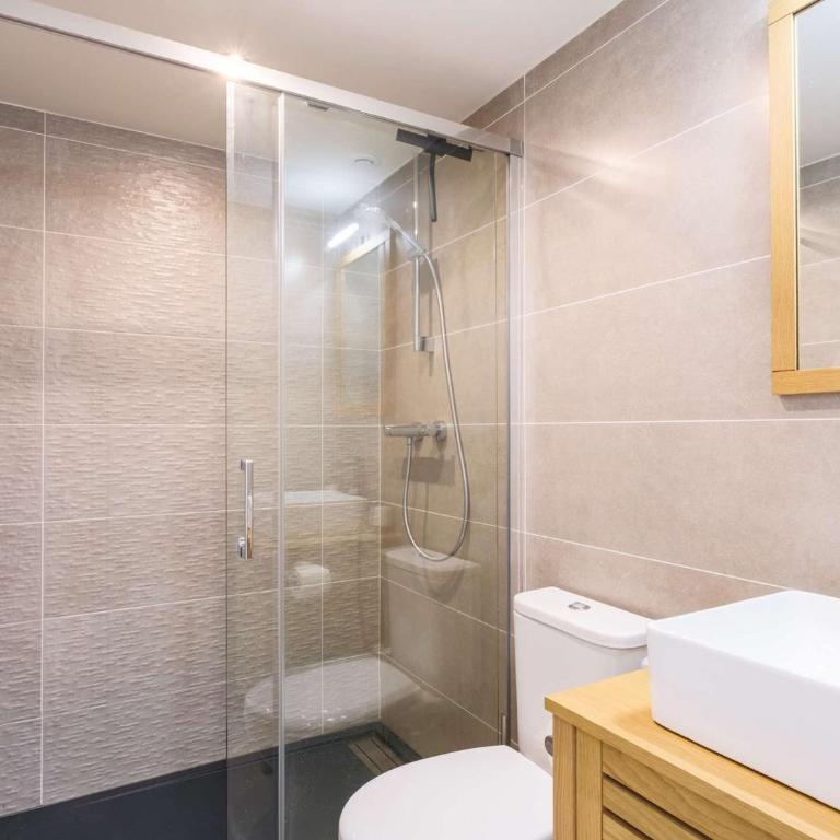 Villa avec piscine - 11 pers., Ã 300m de la plage - FR-1-877-10 - Villa - 22