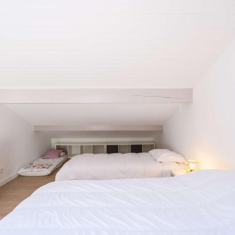 Villa avec piscine - 11 pers., Ã 300m de la plage - FR-1-877-10 - Villa - 23