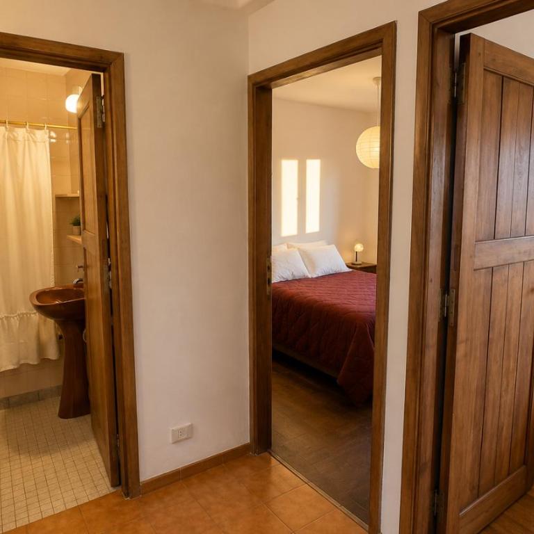 Centrally located lakefront house - Casa de 4 dormitorios - 12