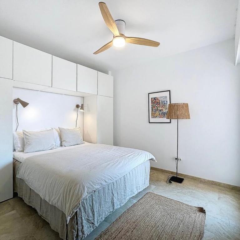 MB.B53 - Beachfront Penthouse with Sea Views - Apartamento - 36