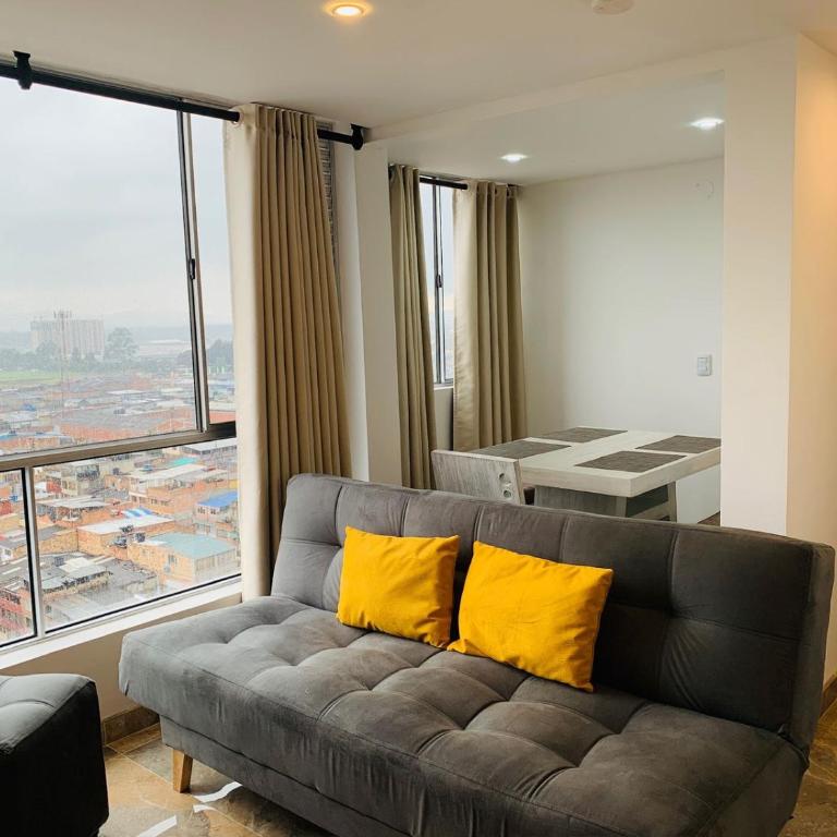 Apartamento cerca al aeropuerto con excelente vista - Apartamento de 2 dormitorios - 9