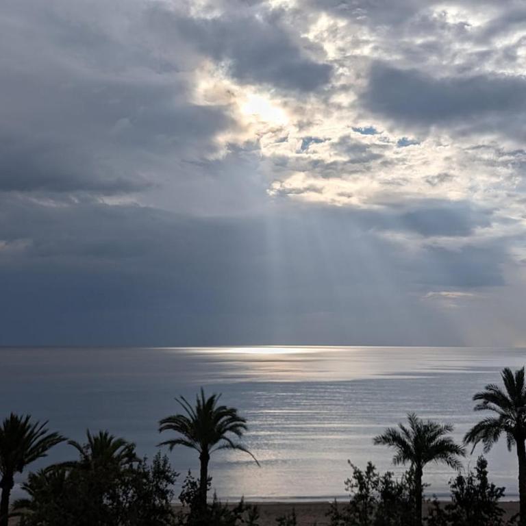 Infinity Postiguet Living boutique frente al mar - One-Bedroom Apartment - 42