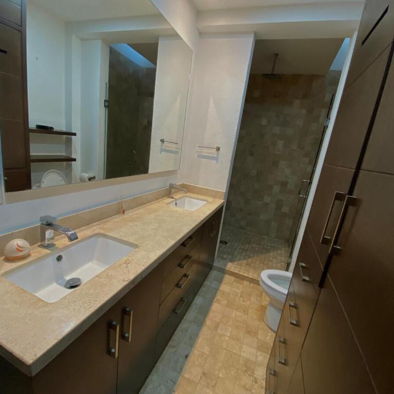 Moderno y amplio alojamiento Vacacional Casa LIMÓN - Casa de 5 dormitorios - 31