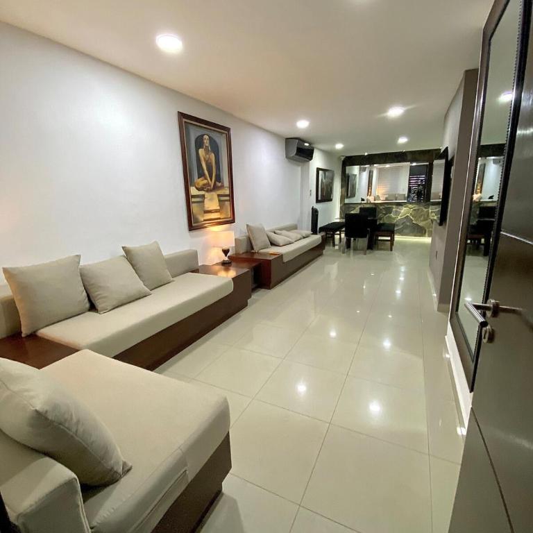 Moderno y amplio alojamiento Vacacional Casa LIMÓN - Casa de 5 dormitorios - 46