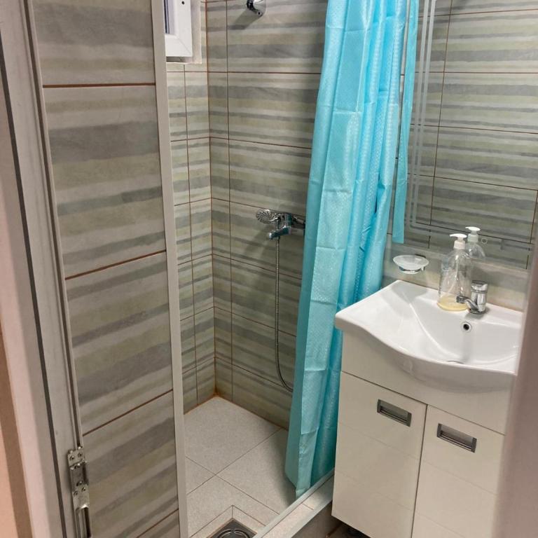 Dukat 8 - One-Bedroom Apartment - 8