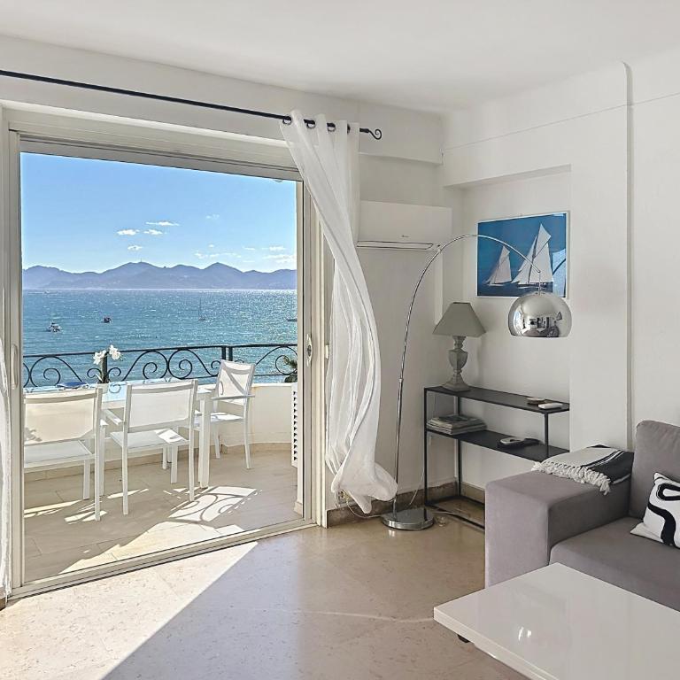 Stunning sea view on Croisette - Appartement 1 Chambre avec Balcon et Vue sur Mer - 1