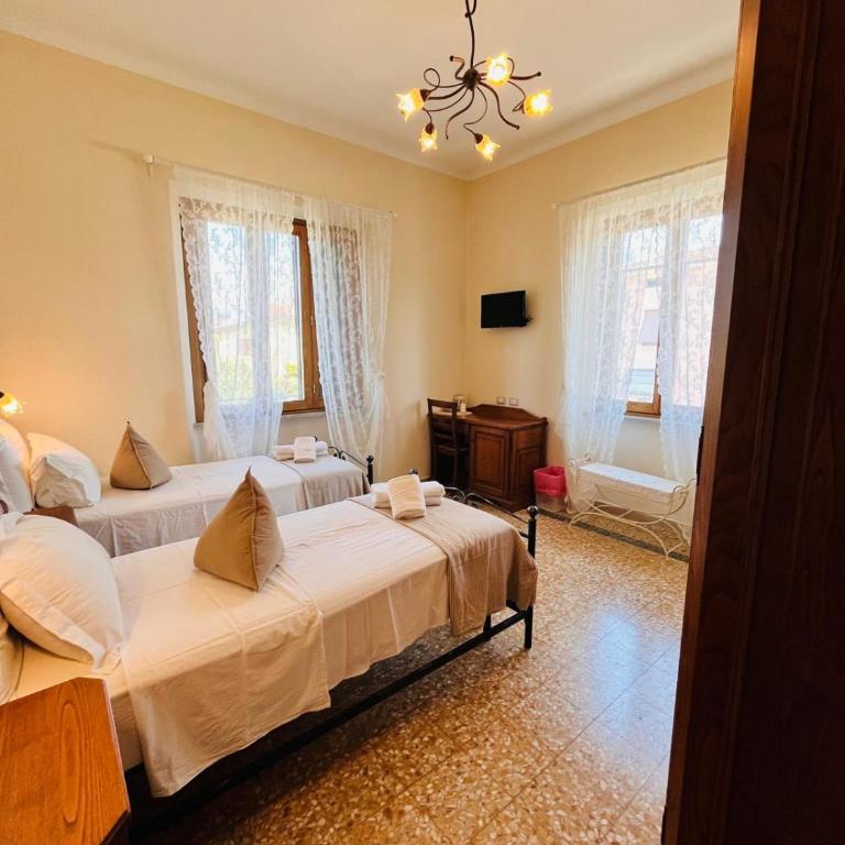 BnB Villa Melany vicino Centro - Camera Doppia con Letti Singoli con Bagno Privato - 20