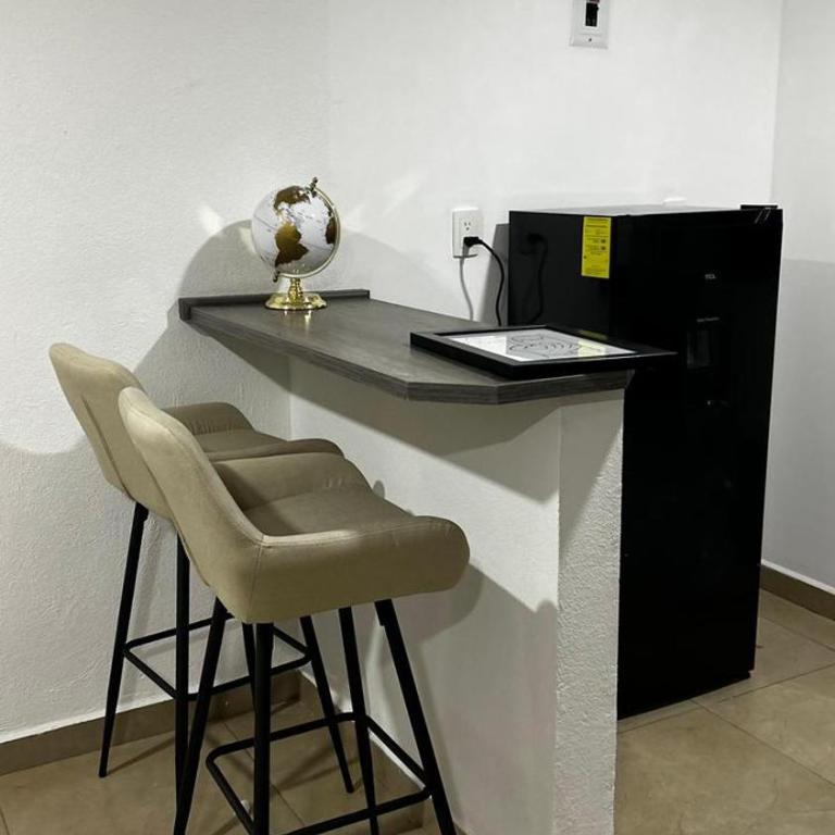 A pasos del aeropuerto AICM,Cómodo y practico, 2 camas - Apartamento de 2 dormitorios - 5