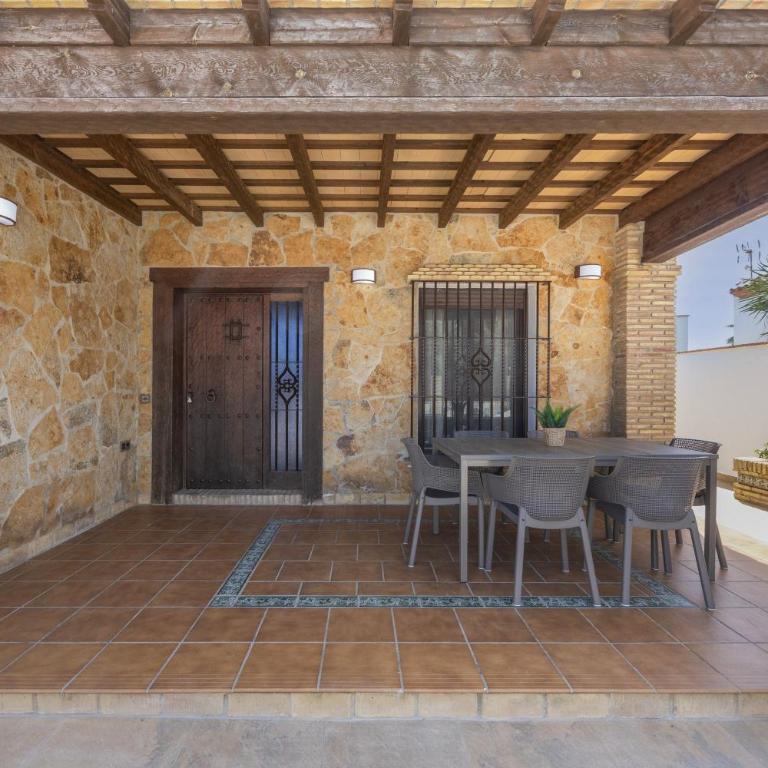 Villa la Dehesa. Solo familias. - Villa - 28