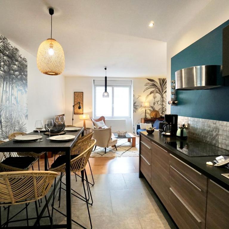 Retro Chic - Hyper centre - Appartement 2 Chambres - 28
