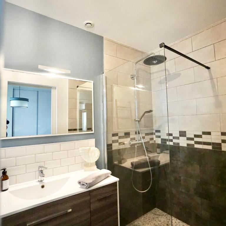 Retro Chic - Hyper centre - Appartement 2 Chambres - 30