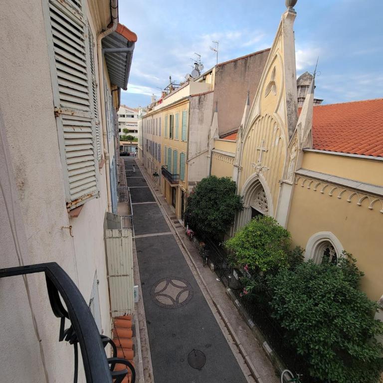 Beautiful 2 bedrooms appartment in Antibes old city - Appartement 2 Chambres - 3