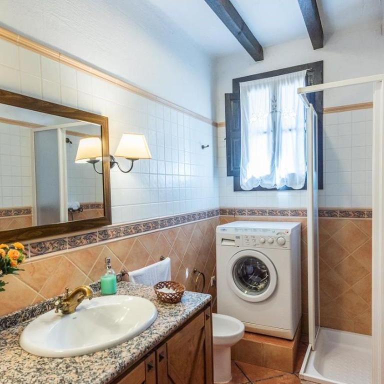 Villa Lagar Martinez Malaga by Ruralidays - Fourteen-Bedroom Villa - 34