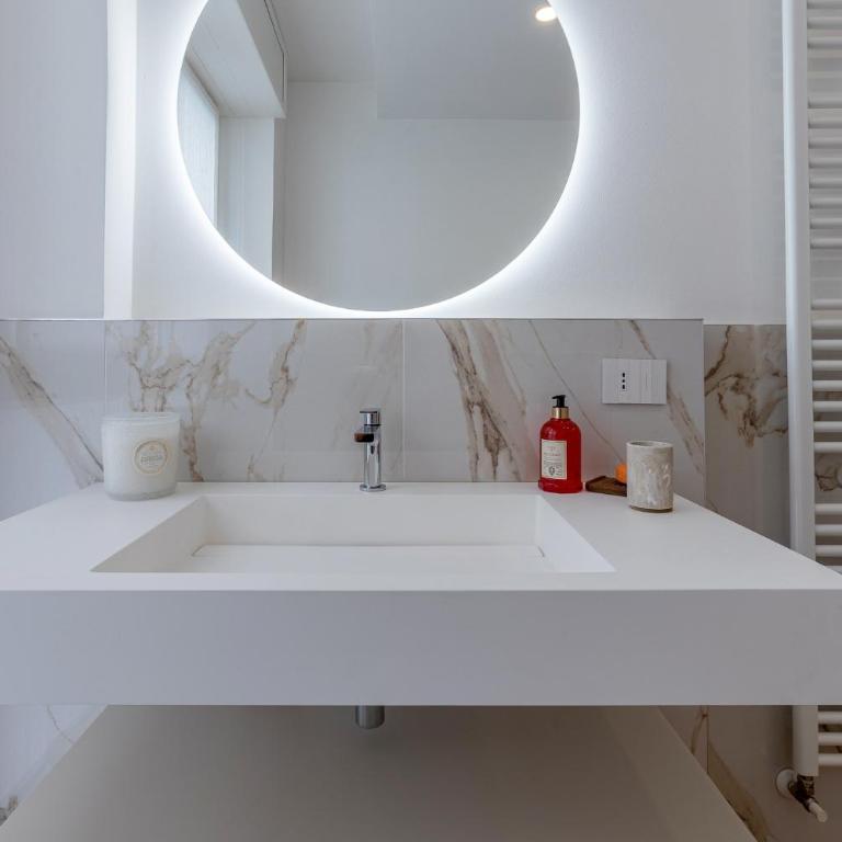 GuestHost - Design Flat in the Heart of Ferrara - Appartamento con 2 Camere da Letto - 20