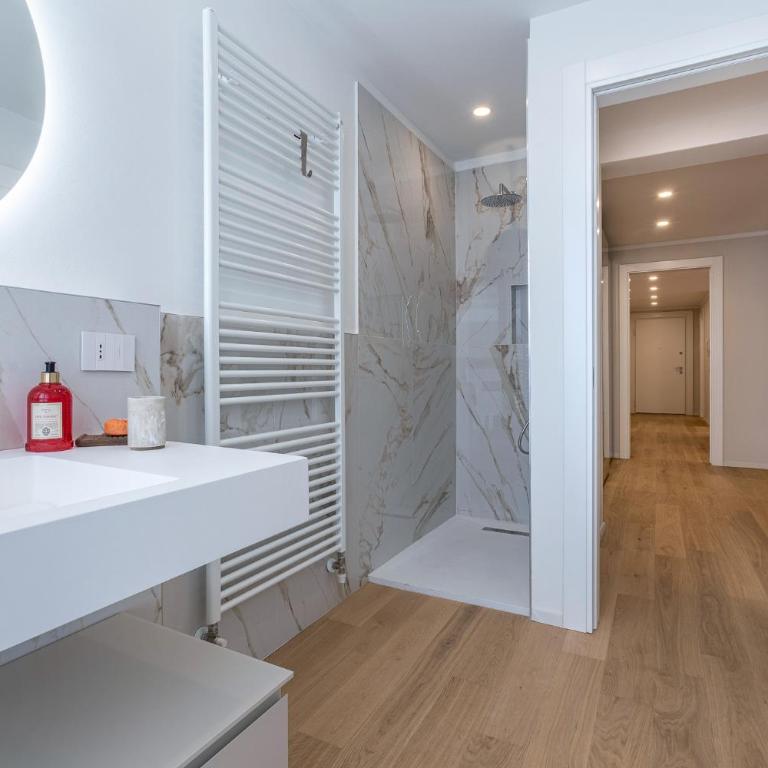 GuestHost - Design Flat in the Heart of Ferrara - Appartamento con 2 Camere da Letto - 19