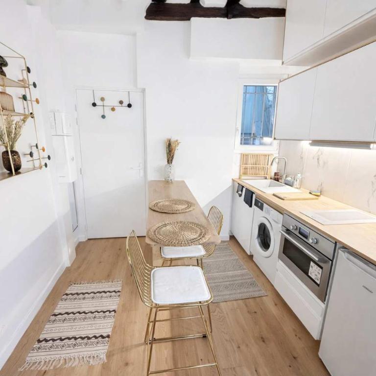 Paris 5 Charmant Appartement metro Saint-Michel - Appartement - 3