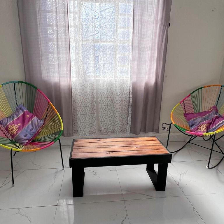 Casa Huahuix - Residencia Familiar con Piscina en Mérida - Two-Bedroom House - 2