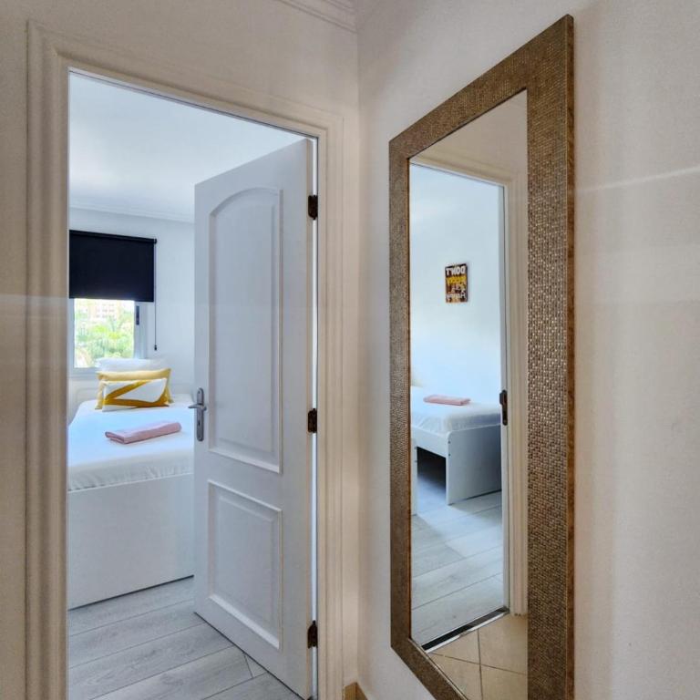 New elegant sea and pool views in Los Cristianos - Apartamento de 3 dormitorios con vistas al océano - 25