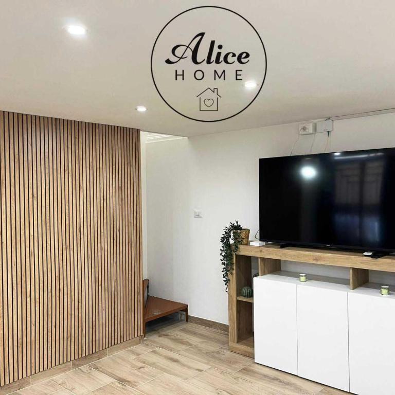 Alice Home - One-Bedroom Apartment - 23