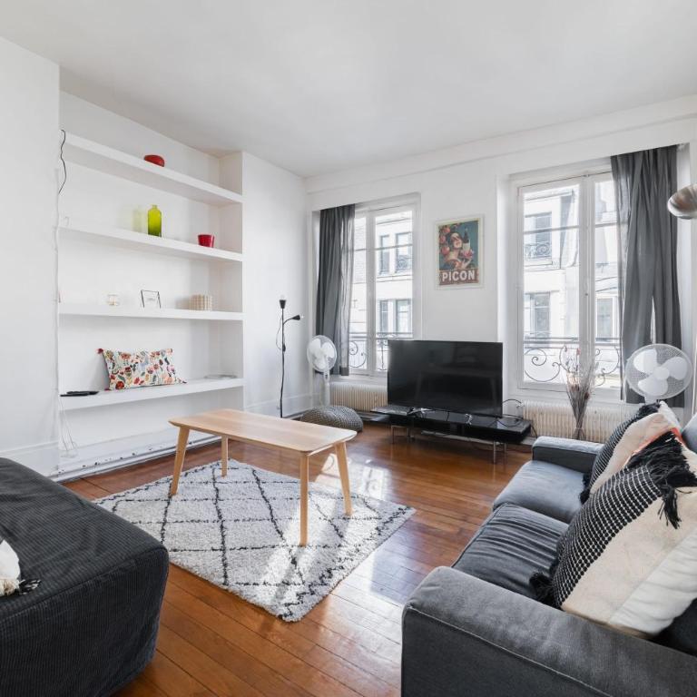 Appartement Paisible Proximite des Halle - 4P - Apartment - 1