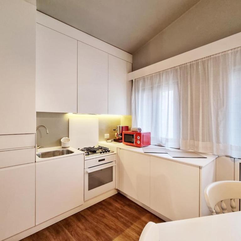 La Scaletta Bianca - A bright hideaway in Verona - Appartamento con 1 Camera da Letto - 4