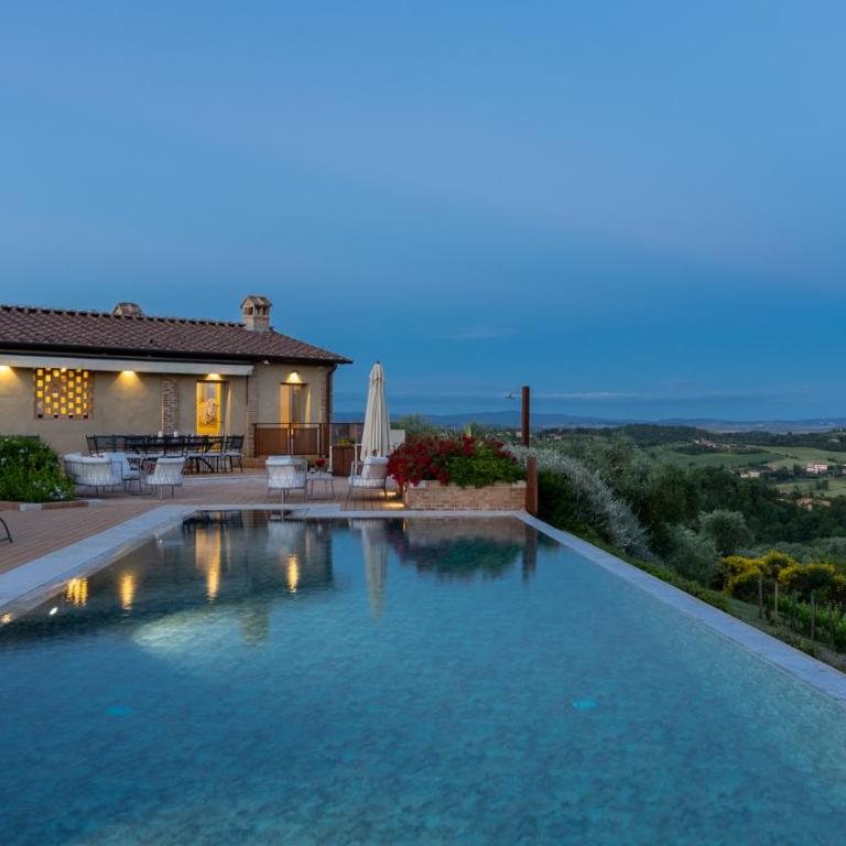LA FONTE DI SANTA REGINA 16, Emma Villas - Villa - 55