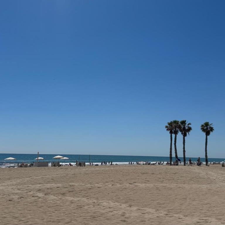 Apartamento Zen 2 habitaciones con Piscina y Parking by Turihome - Two-Bedroom Apartment with Pool View - 42