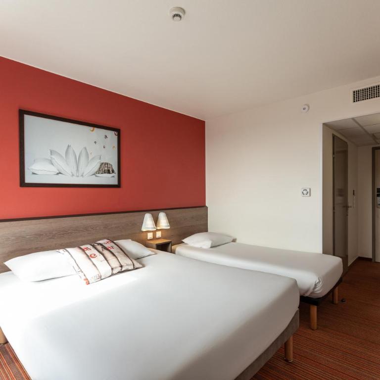 Ace Hotel Poitiers - Chambre Triple - 1