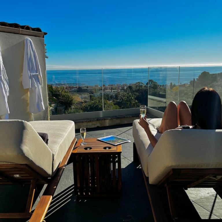 Sea View Villa Roc d'Azur - Pool - Jacuzzi - Villa con Vista Mare - 40