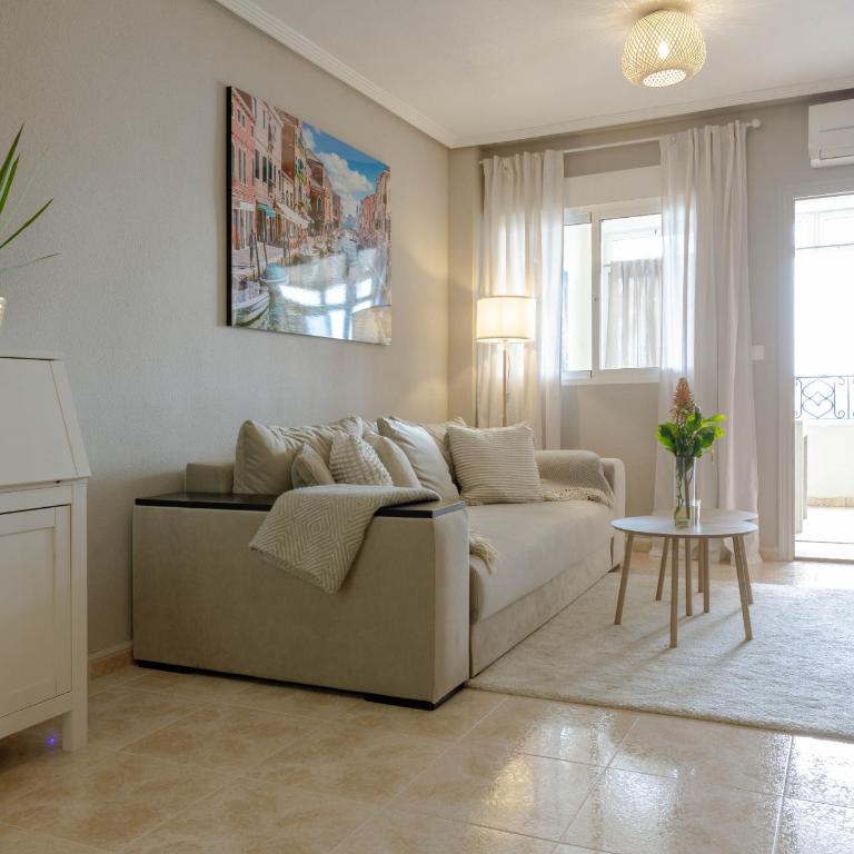Casa Ane - minimum 11 days stay - Apartamento de 2 dormitorios con balcón - 4