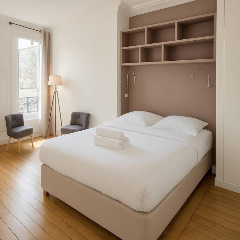Appartement coeur paris 16 rue de bassano - 2P - Appartement - 1