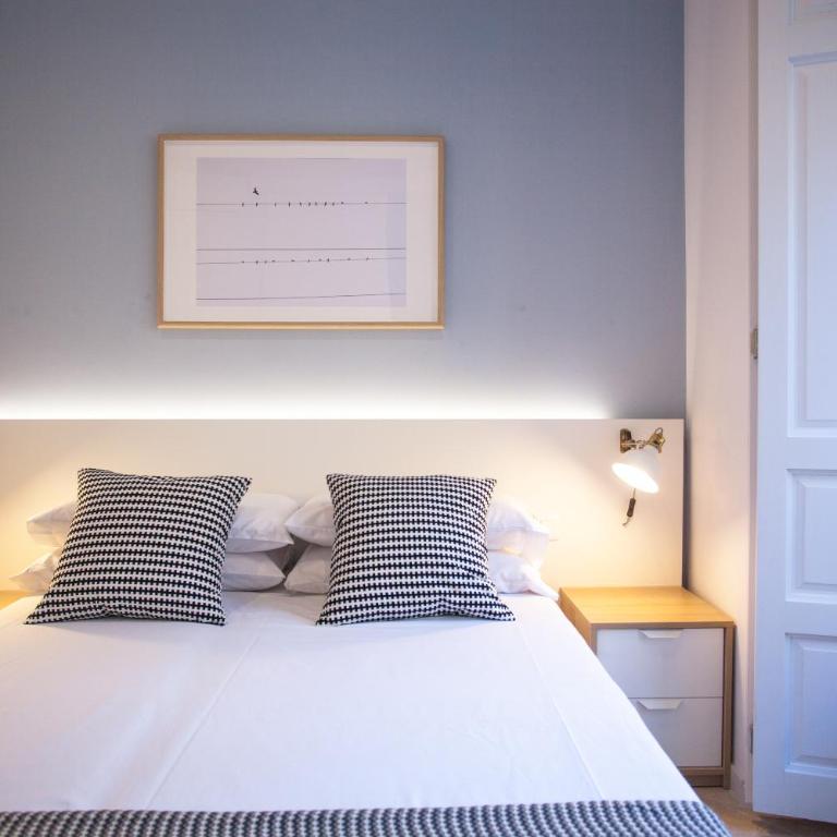 Gran Central Suites - Apartamento de 2 dormitorios con balcón - 1