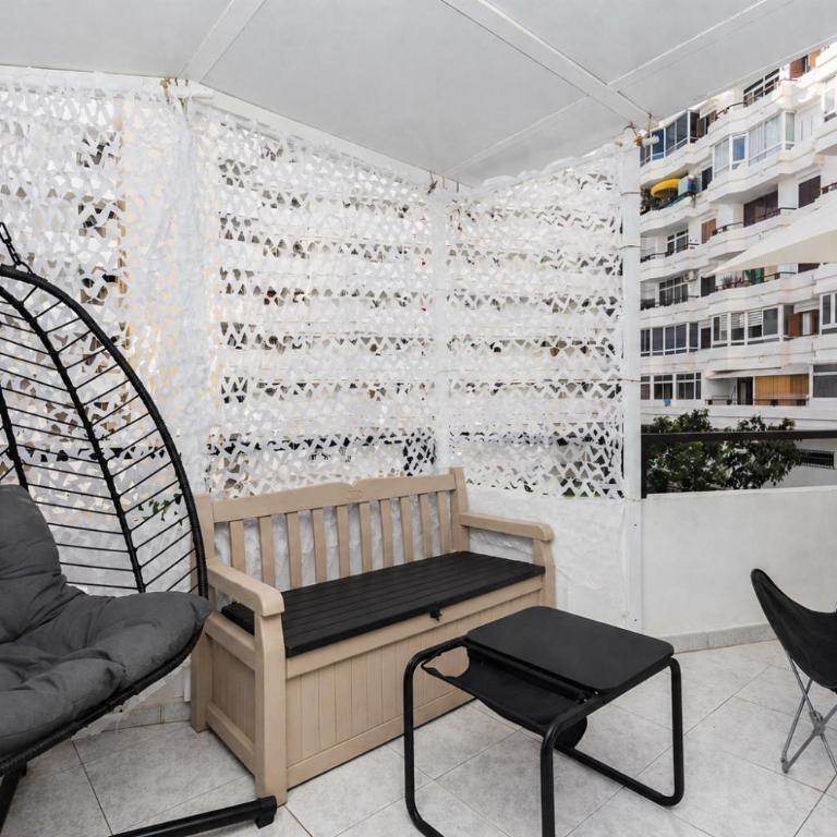Vintage Flat - Terrace & Pool - Apartamento Superior de 1 dormitorio con balcón - 3