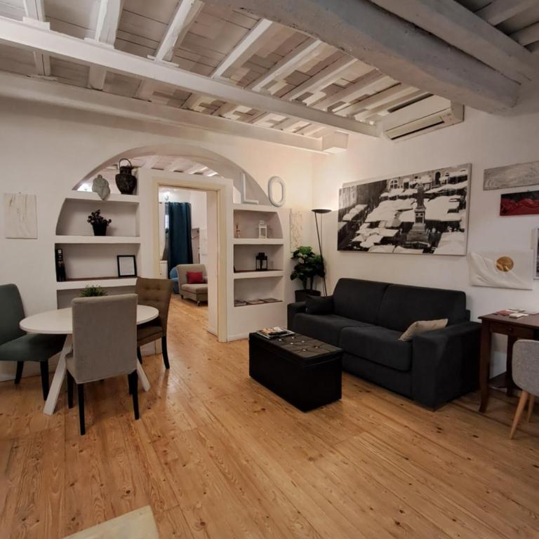 Apartments Campo de Fiori - One-Bedroom House - 6