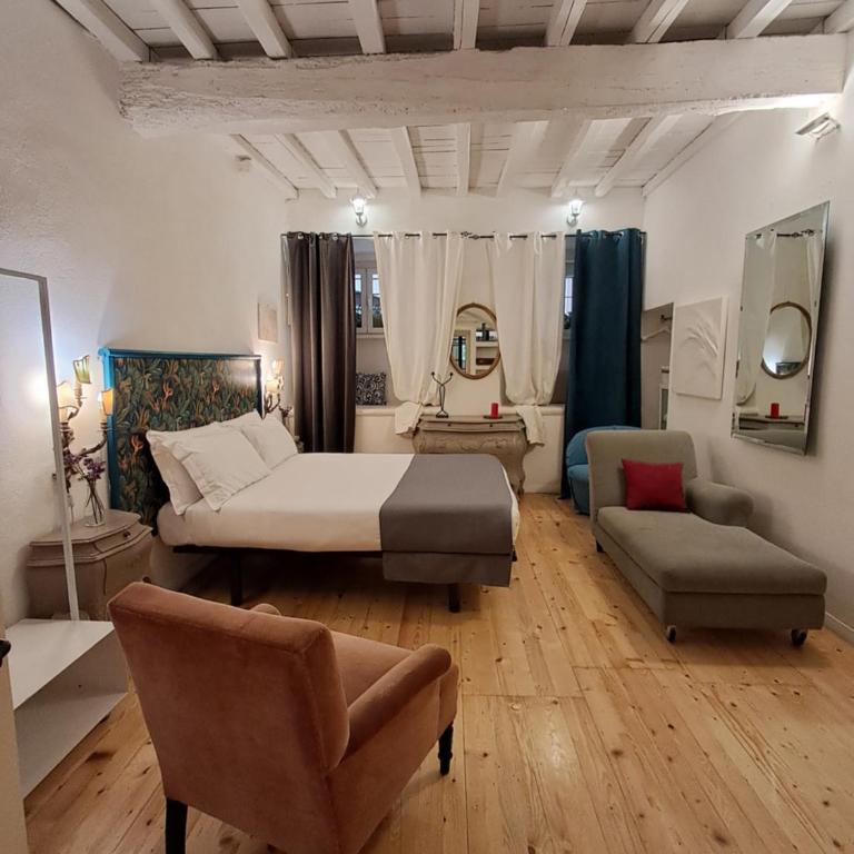 Apartments Campo de Fiori - One-Bedroom House - 12