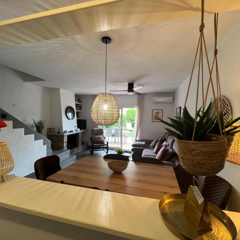 Breda 2b - Three-Bedroom House - 7