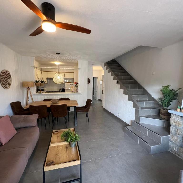 Breda 2b - Three-Bedroom House - 10